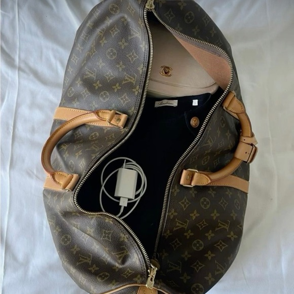 Louis Vuitton suitcase - Picture 2 of 2